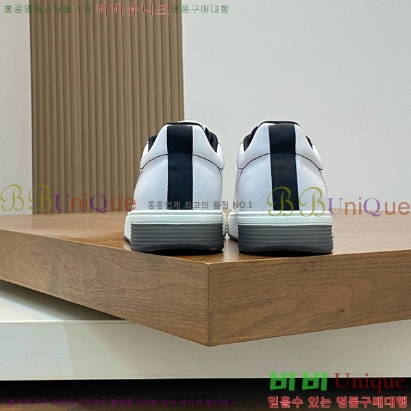   Ŀ CH890156-8