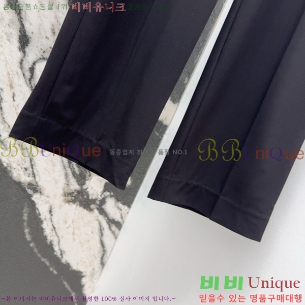  ˷   AW192211-4