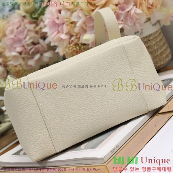 # Signature  Ŷ 78M2840-784