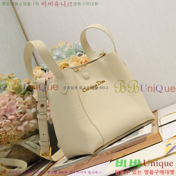 # Signature  Ŷ 78M2840-784
