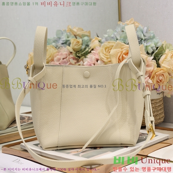 # Signature  Ŷ 78M2840-784