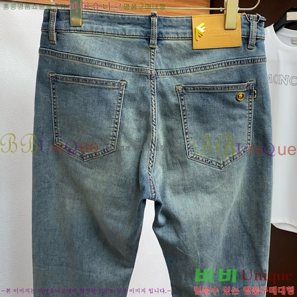   û FS25222646