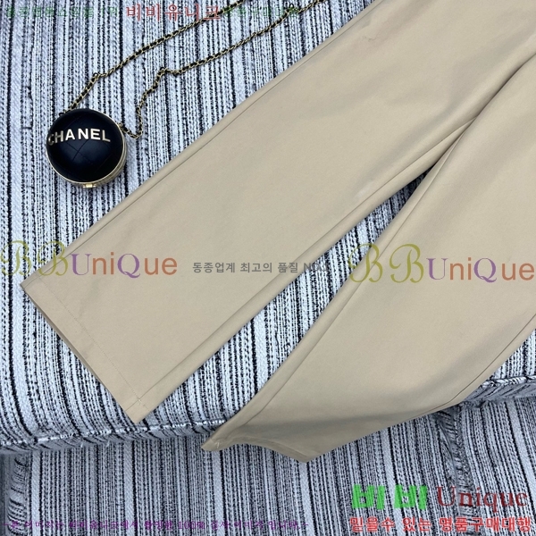    GC249995-6