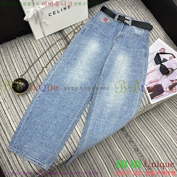  ˷    AW192880-4