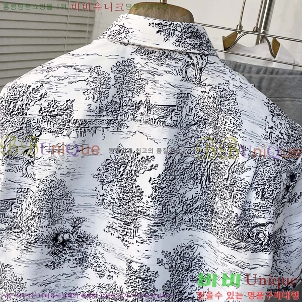    16D2521597