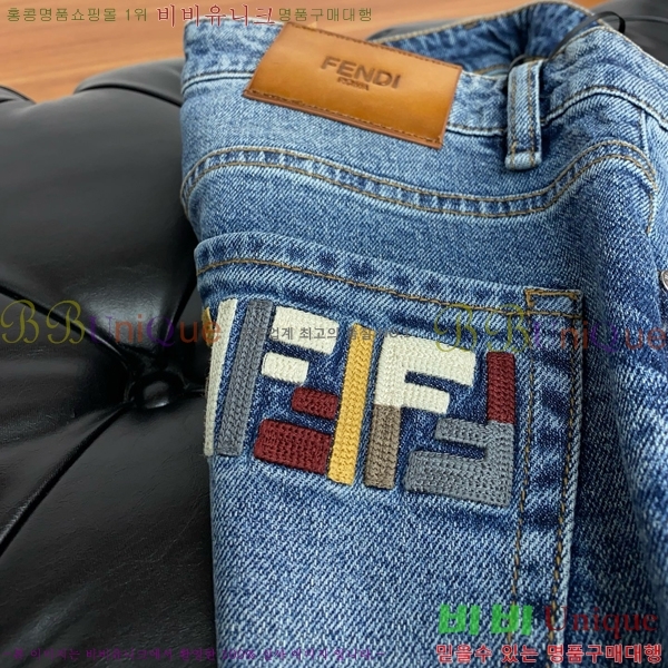   û FS25222648