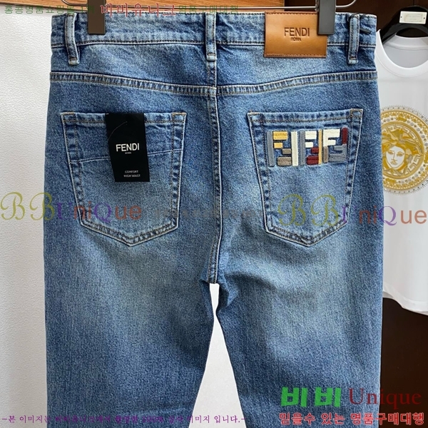   û FS25222648