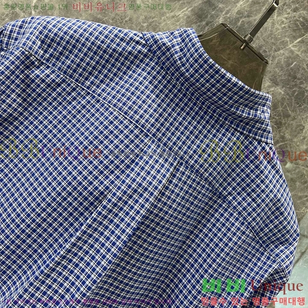  ̿̿  MU253617-8