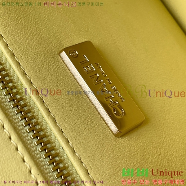 #*  ÷  AS4561-211