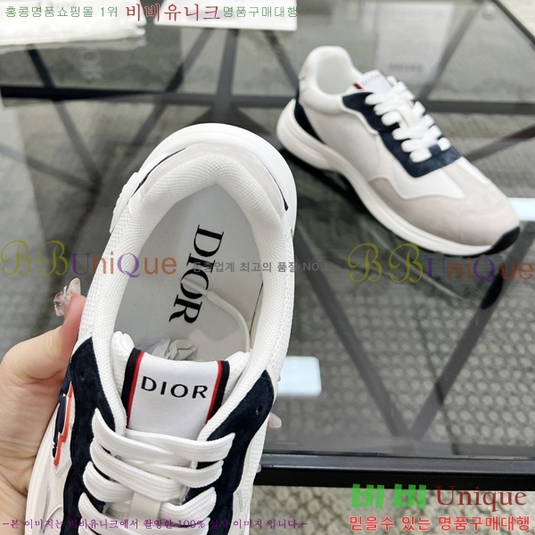   Ŀ DR974910-2