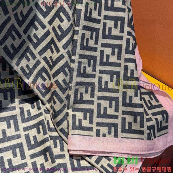 # ÷/ī FF007858-1