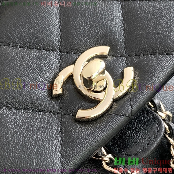 #* ึ     AS3787-704