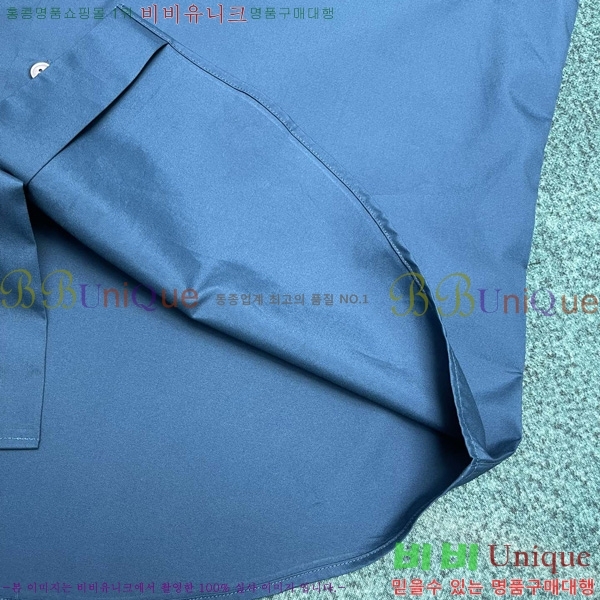   Ŭ  BU581502-3