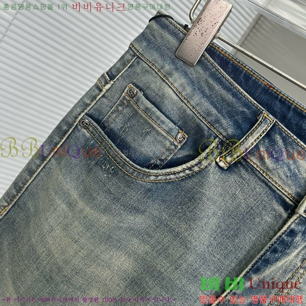   û G25368379