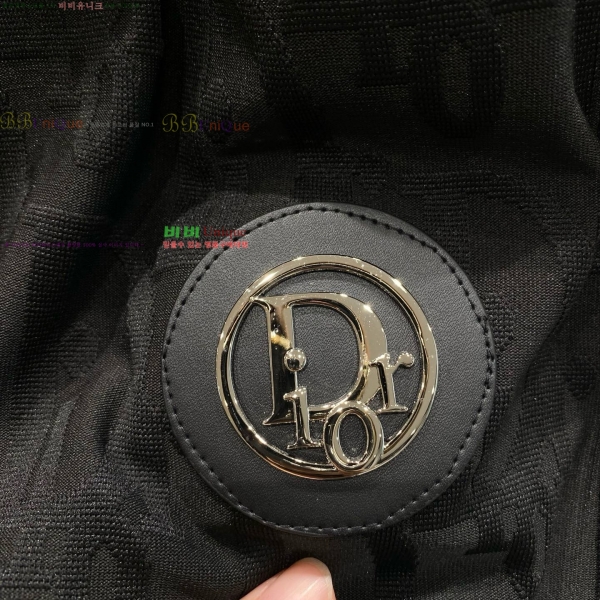   ݹ D25416374