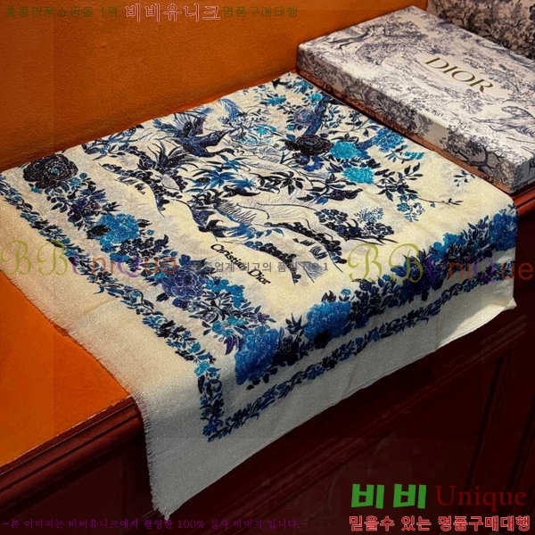 # ÷/ī D836628-1