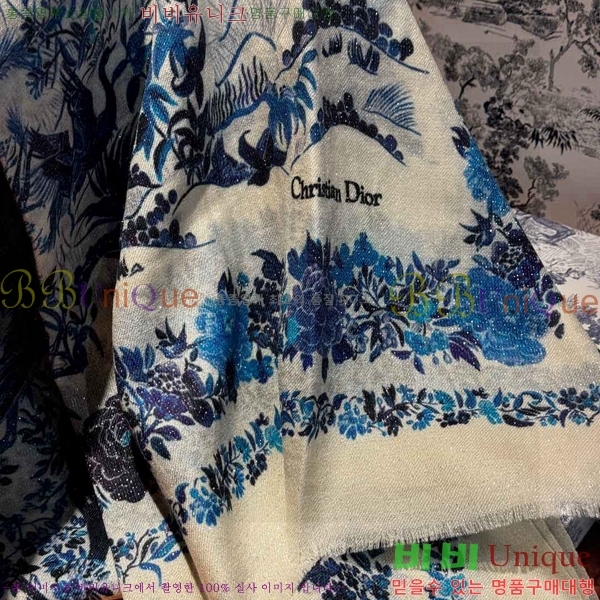 # ÷/ī D836628-1
