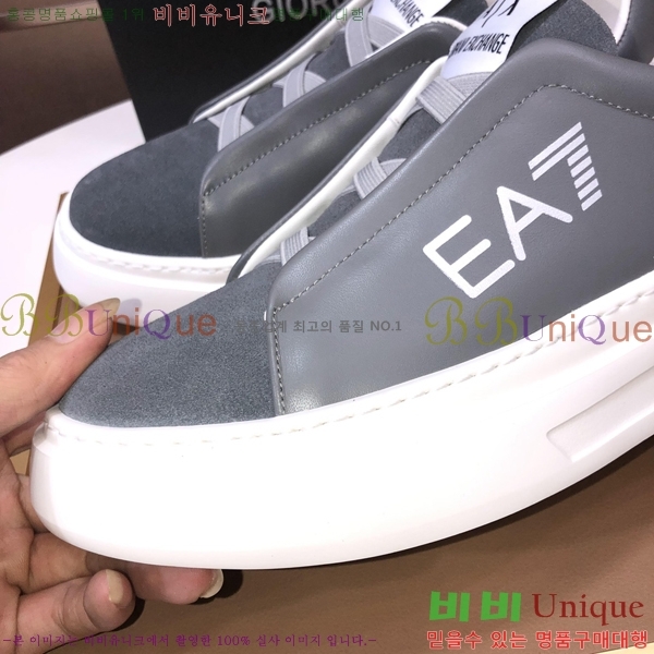  ˸ Ŀ EM75841-3
