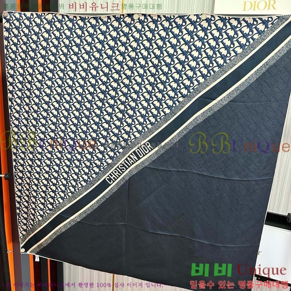 # ÷/ī D836629-1