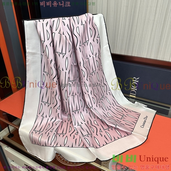 # ÷/ī D836626-1