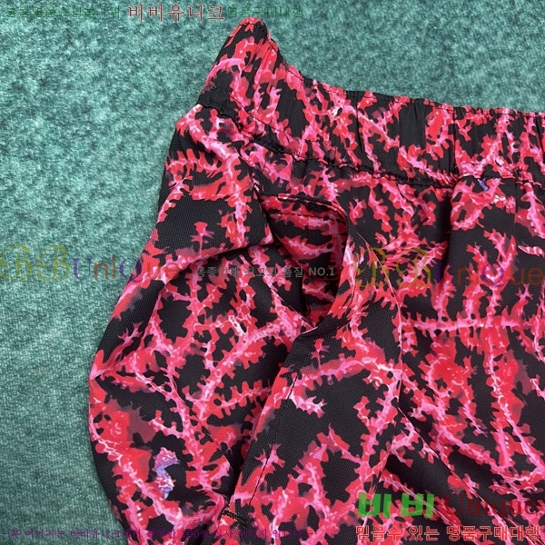   ݹ D25417310