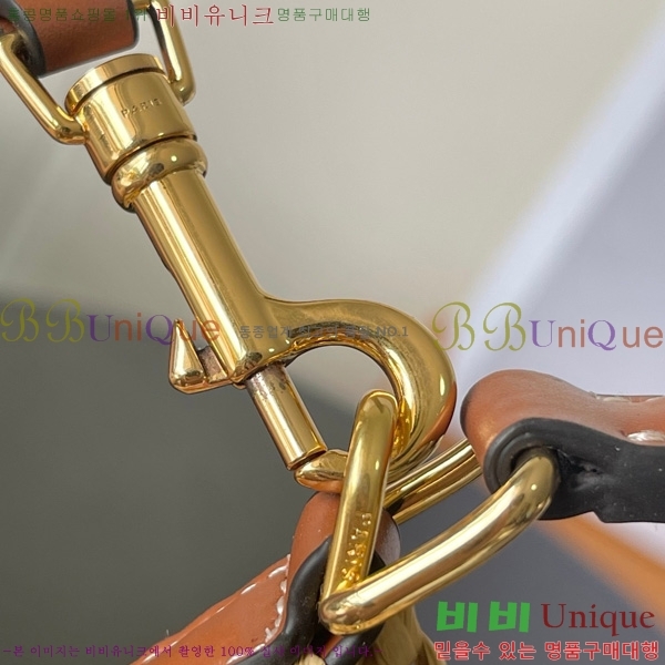 # ƾ Ŭ  121672-201
